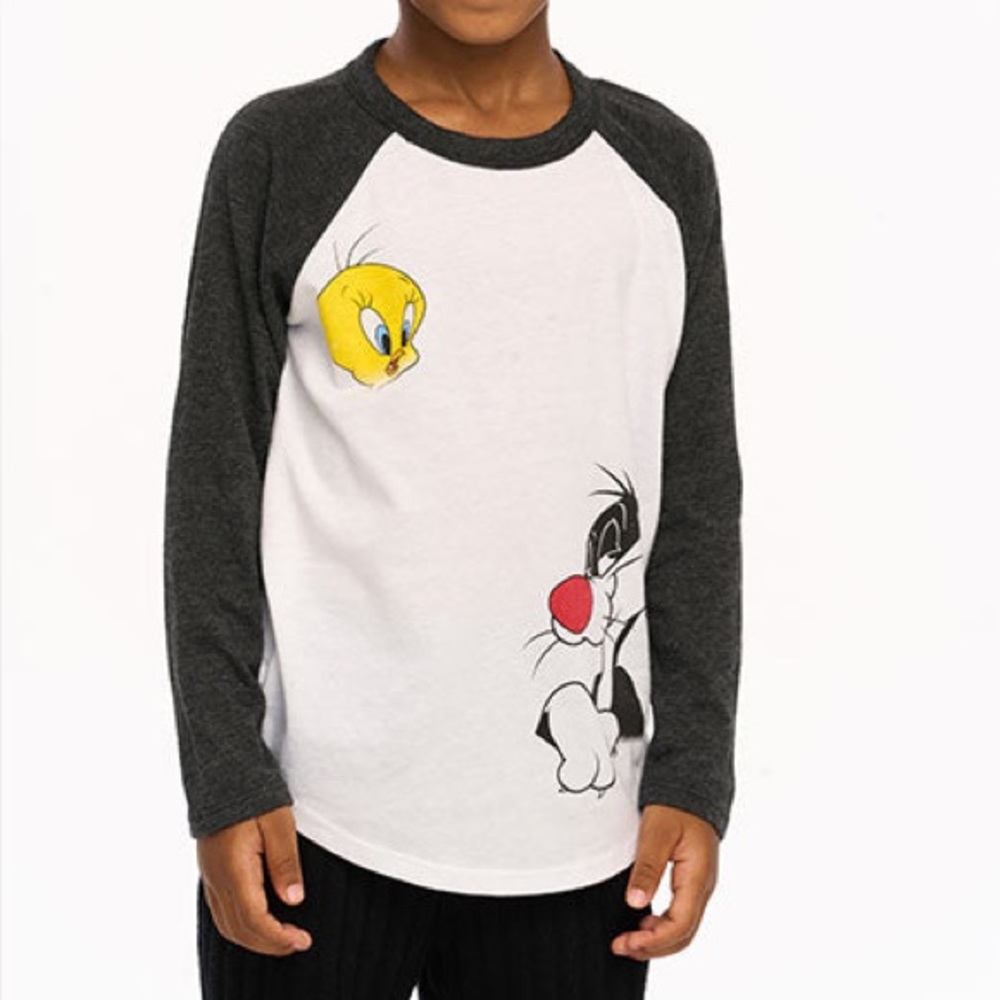 LOONEY TUNES x CHASER youth Tweety & Sylvester Baseball Tee